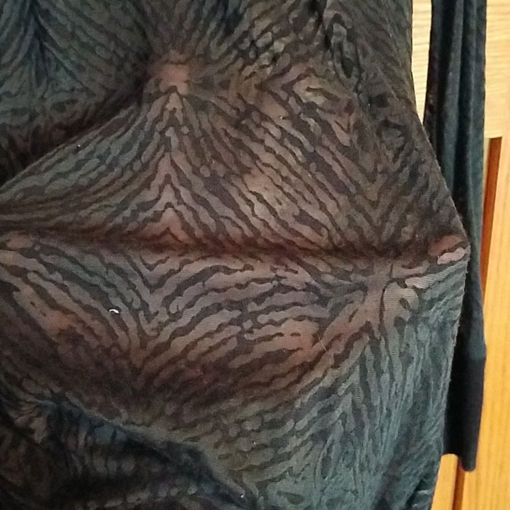 Black soft long sleeved light weight material! - Picture 2 of 3